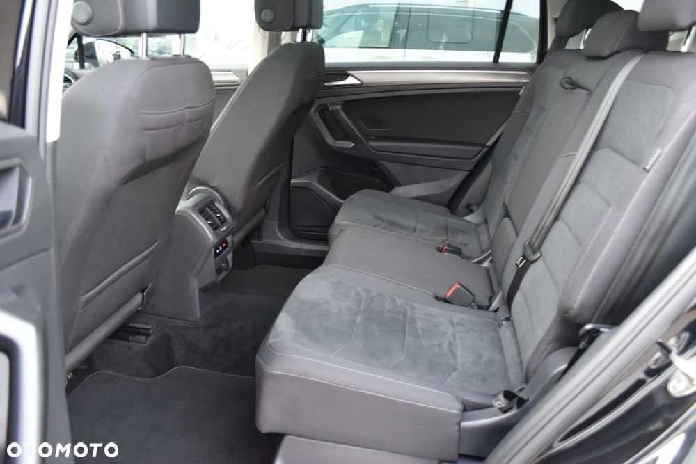 Volkswagen Tiguan 1.5 TSI EVO Elegance DSG - 33