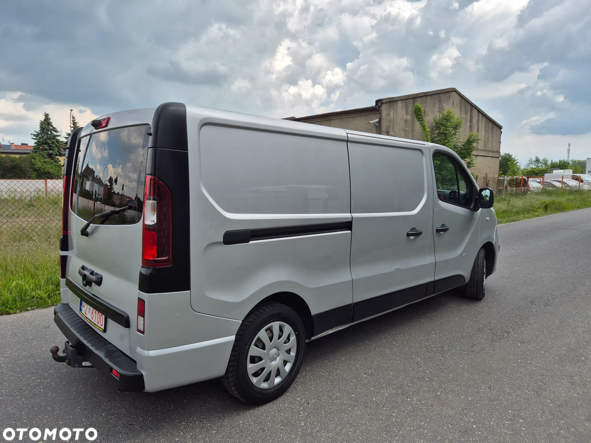 Opel vivaro - 5