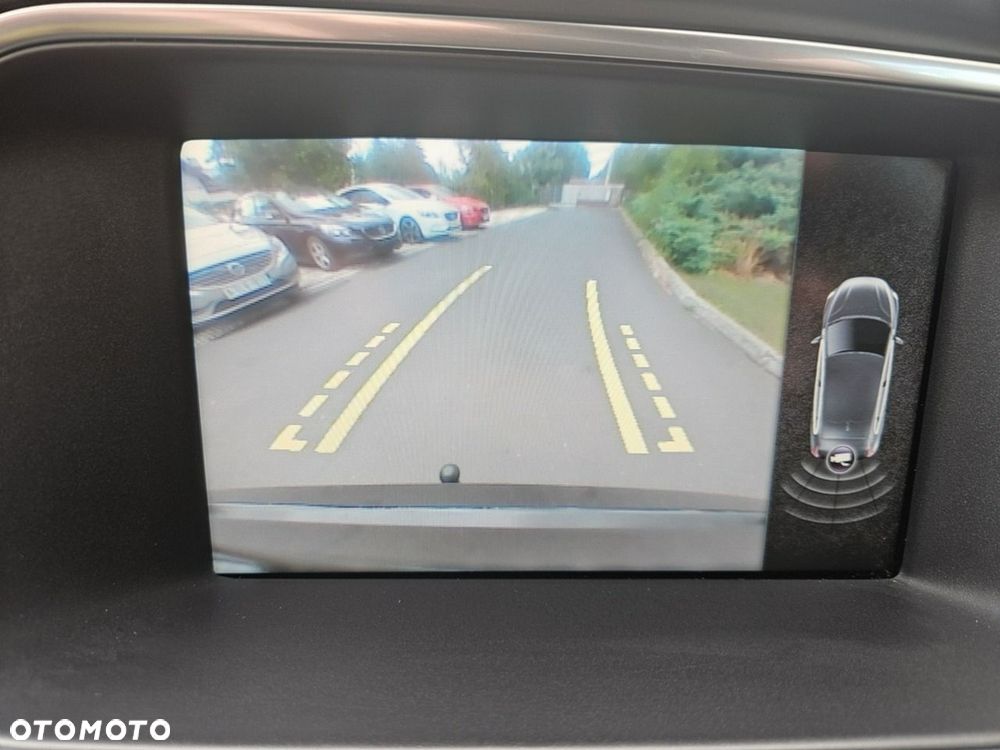 Volvo V40 D2 Momentum - 13