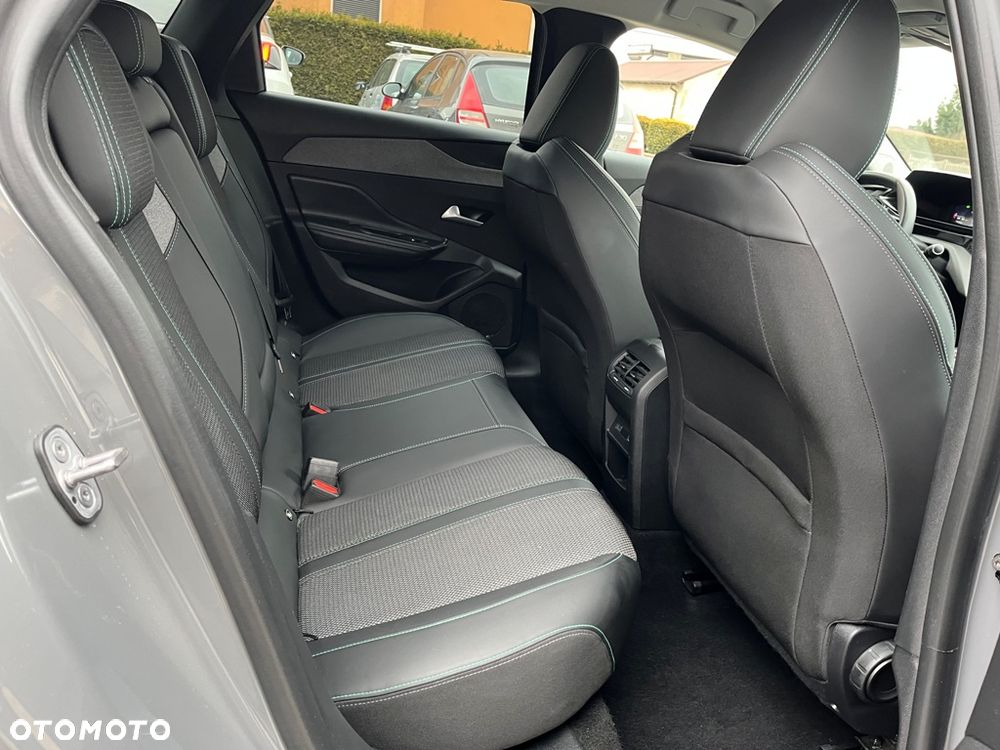 Peugeot 308 1.2 PureTech Allure S&S EAT8 - 7