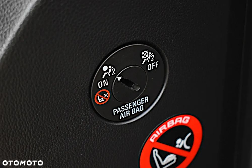 Opel Insignia 2.0 CDTI Cosmo ecoFLEX S&S - 27