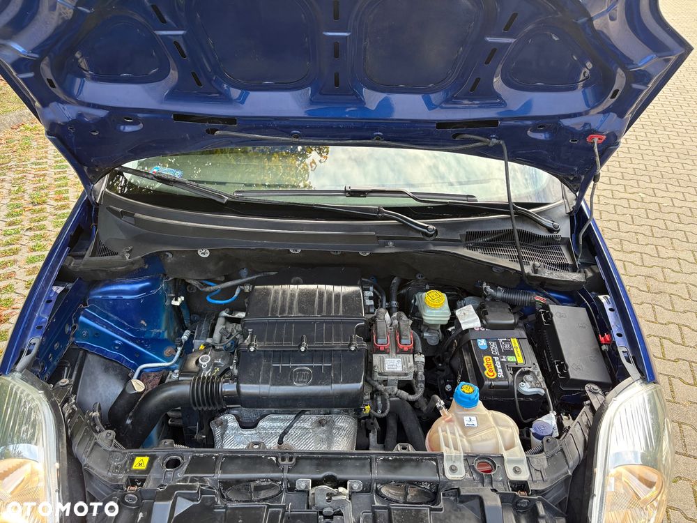 Fiat Grande Punto 1.4 8V - 26
