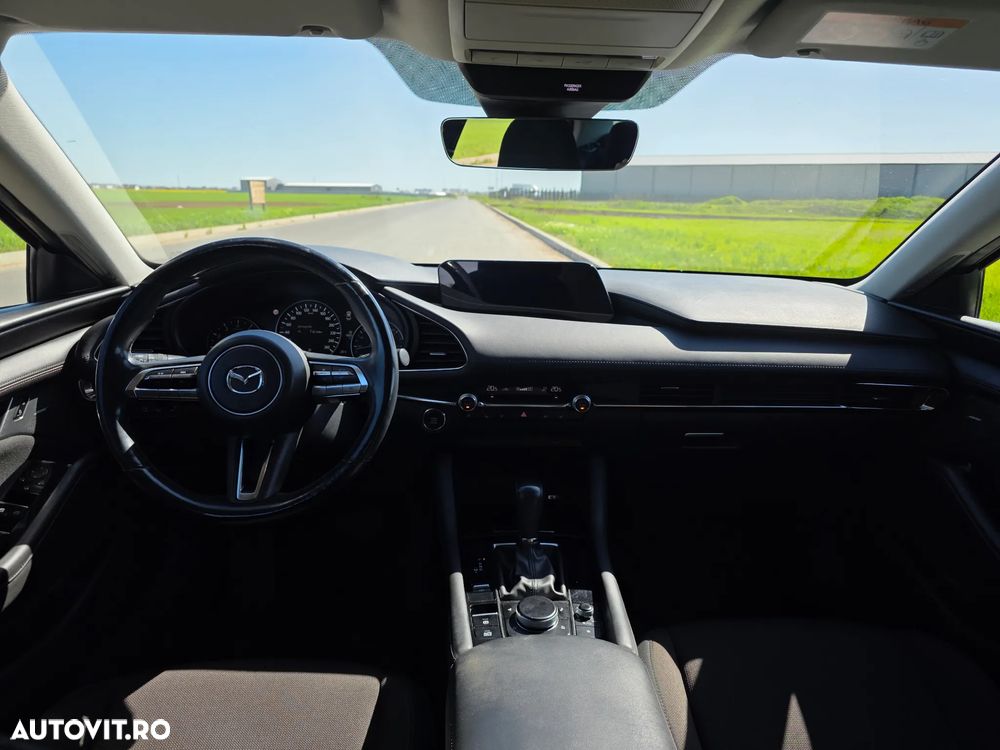 Mazda 3 e-Skyactiv G122 AT MHEV Plus - 11