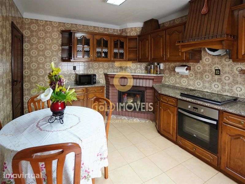 Moradia T3 Isolada - Grande imagem: 4/8