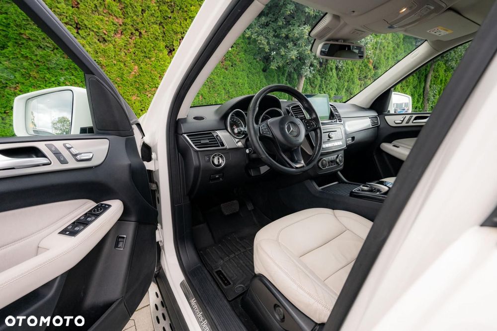 Mercedes-Benz GLE 350 d 4-Matic - 10