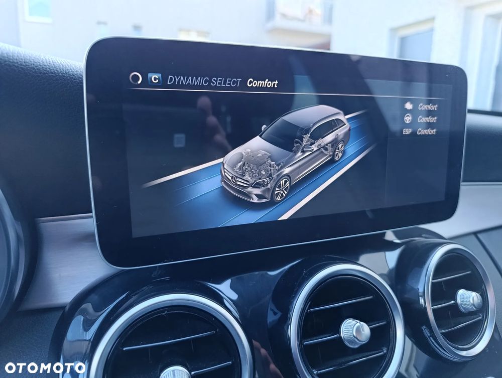 Mercedes-Benz Klasa C 300 d 9G-TRONIC - 10