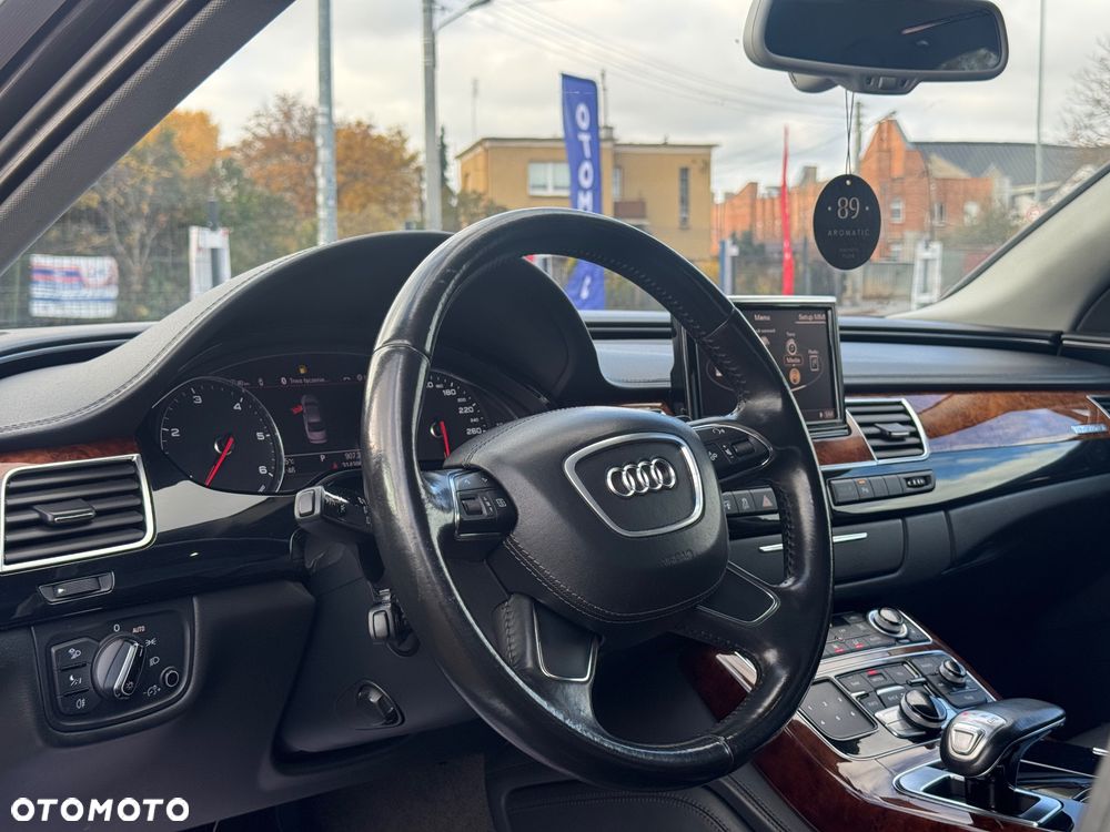 Audi A8 4.2 TDI Quattro - 14