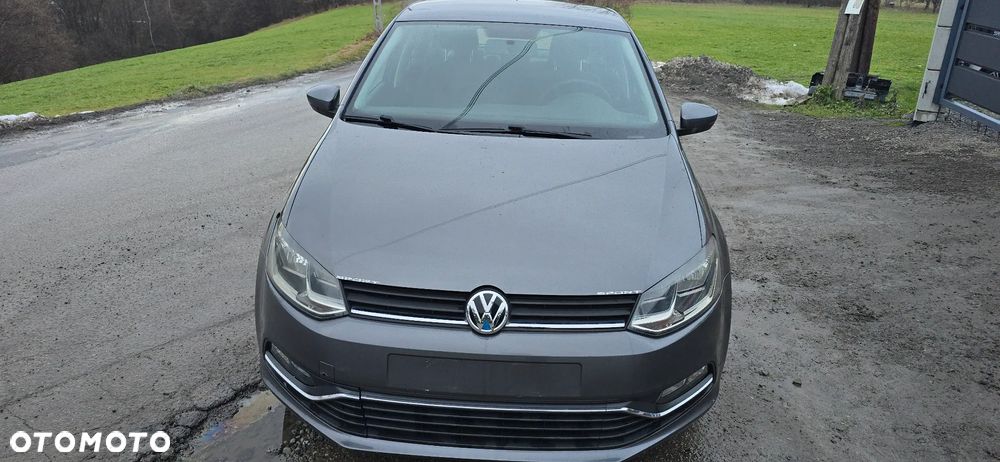 Volkswagen Polo 1.4 TDI (Blue Motion Technology) Comfortline - 21