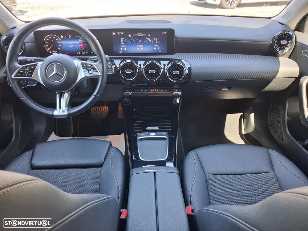 Mercedes-Benz A 200 Standard - 17