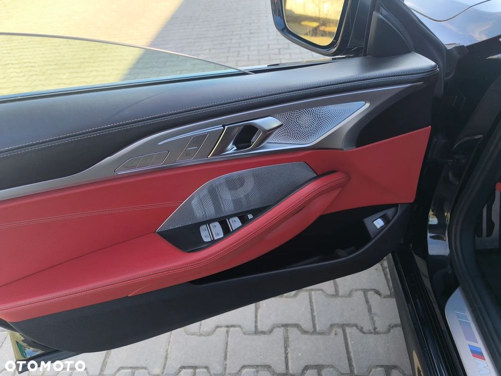 BMW Seria 8 - 8