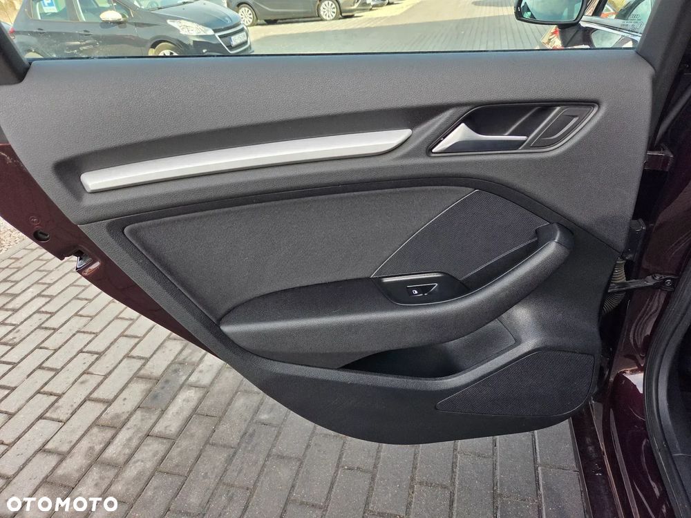 Audi A3 Sportback 2.0 TDI (clean diesel) Attraction - 22
