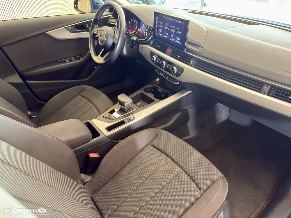Audi A4 Avant 30 TDI S tronic - 7