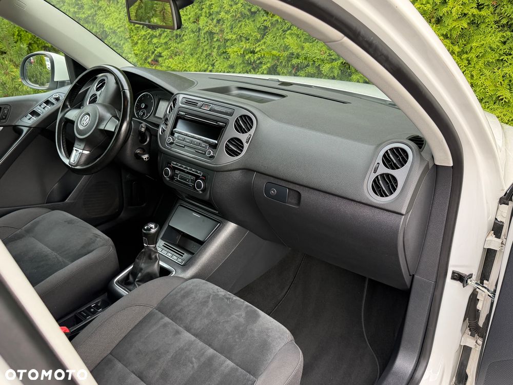 Volkswagen Tiguan - 8