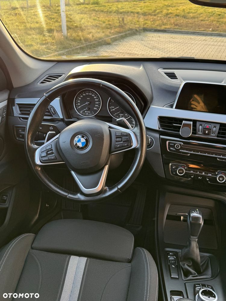 BMW X1 sDrive18d - 21