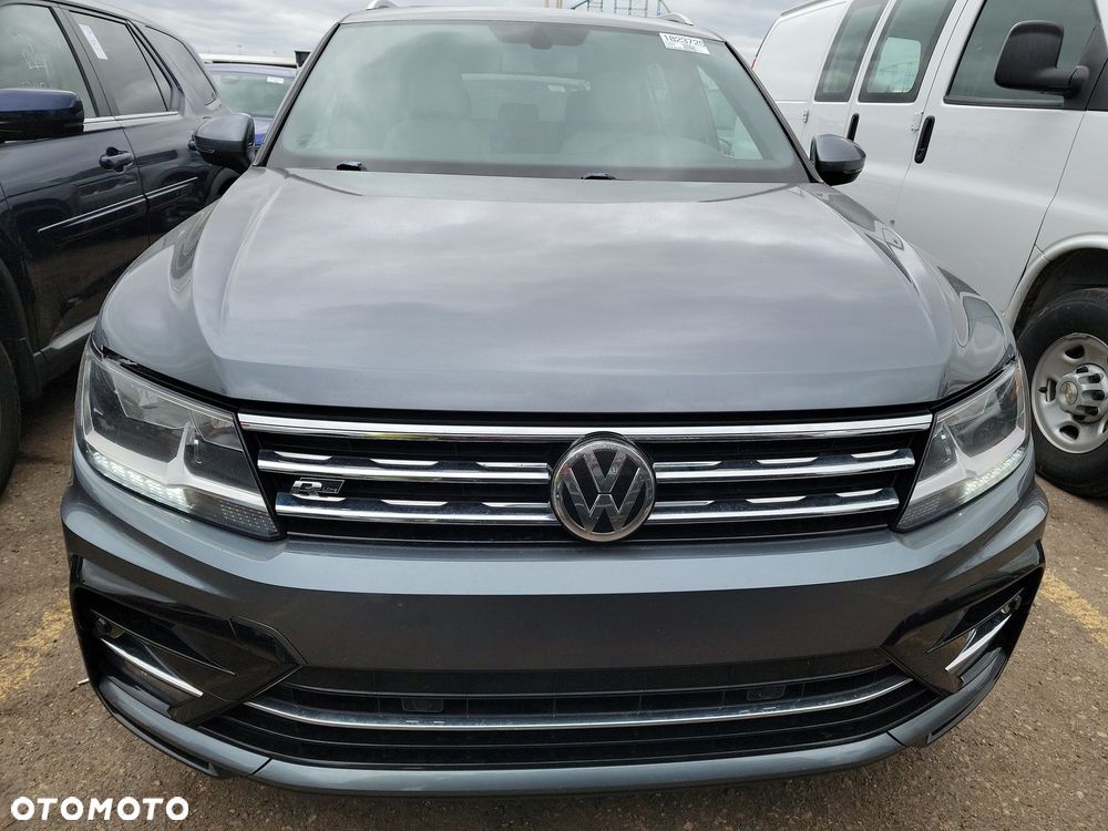 Volkswagen Tiguan - 2