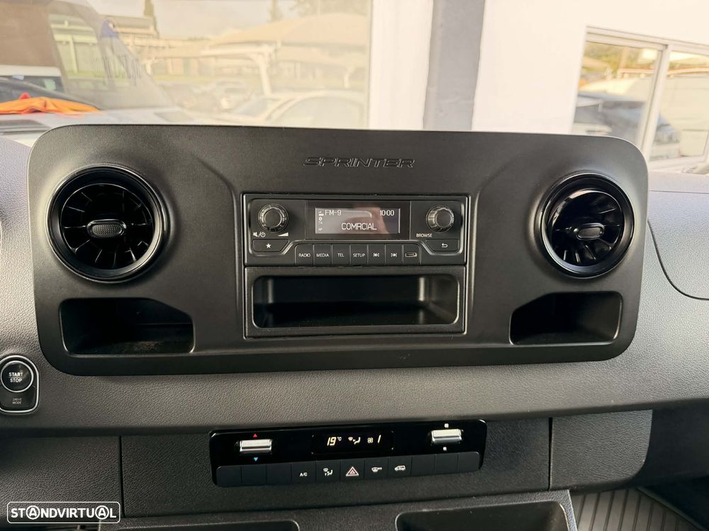 Mercedes-Benz eSPRINTER 312/39 Iva Dedutivel - 17