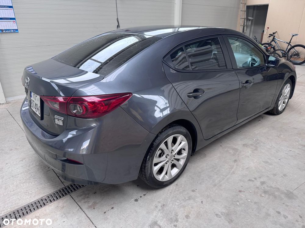 Mazda 3 - 5