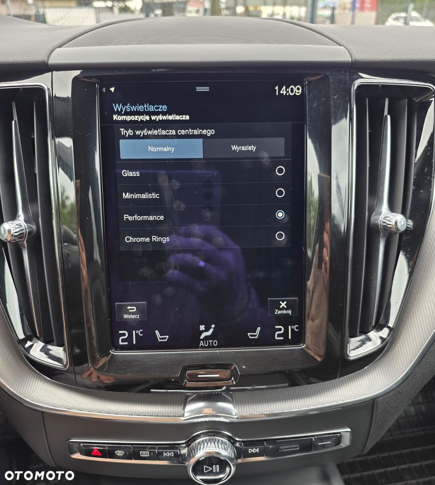 Volvo XC 60 D4 AWD Geartronic RDesign - 38