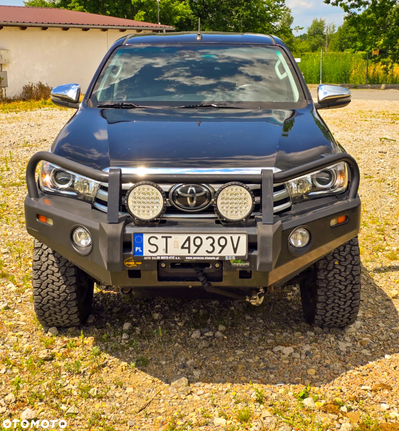 Toyota Hilux 2.4 D-4D Double Cab SR 4x4 - 2