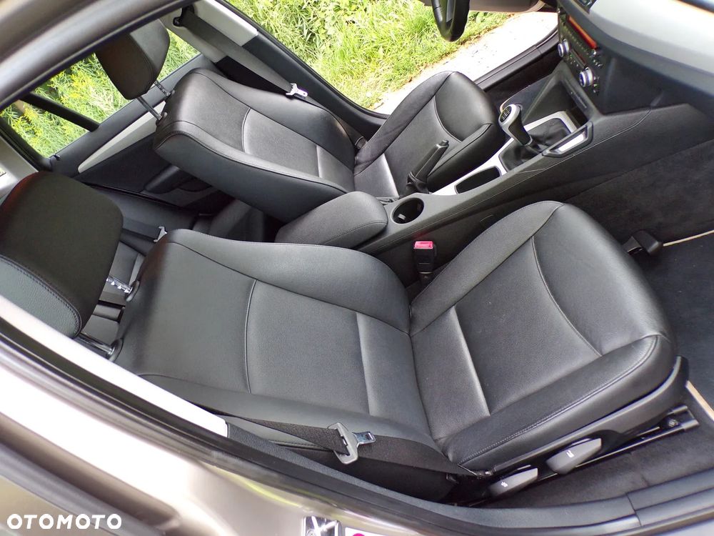 BMW X1 ver-sdrive18i-xline - 26