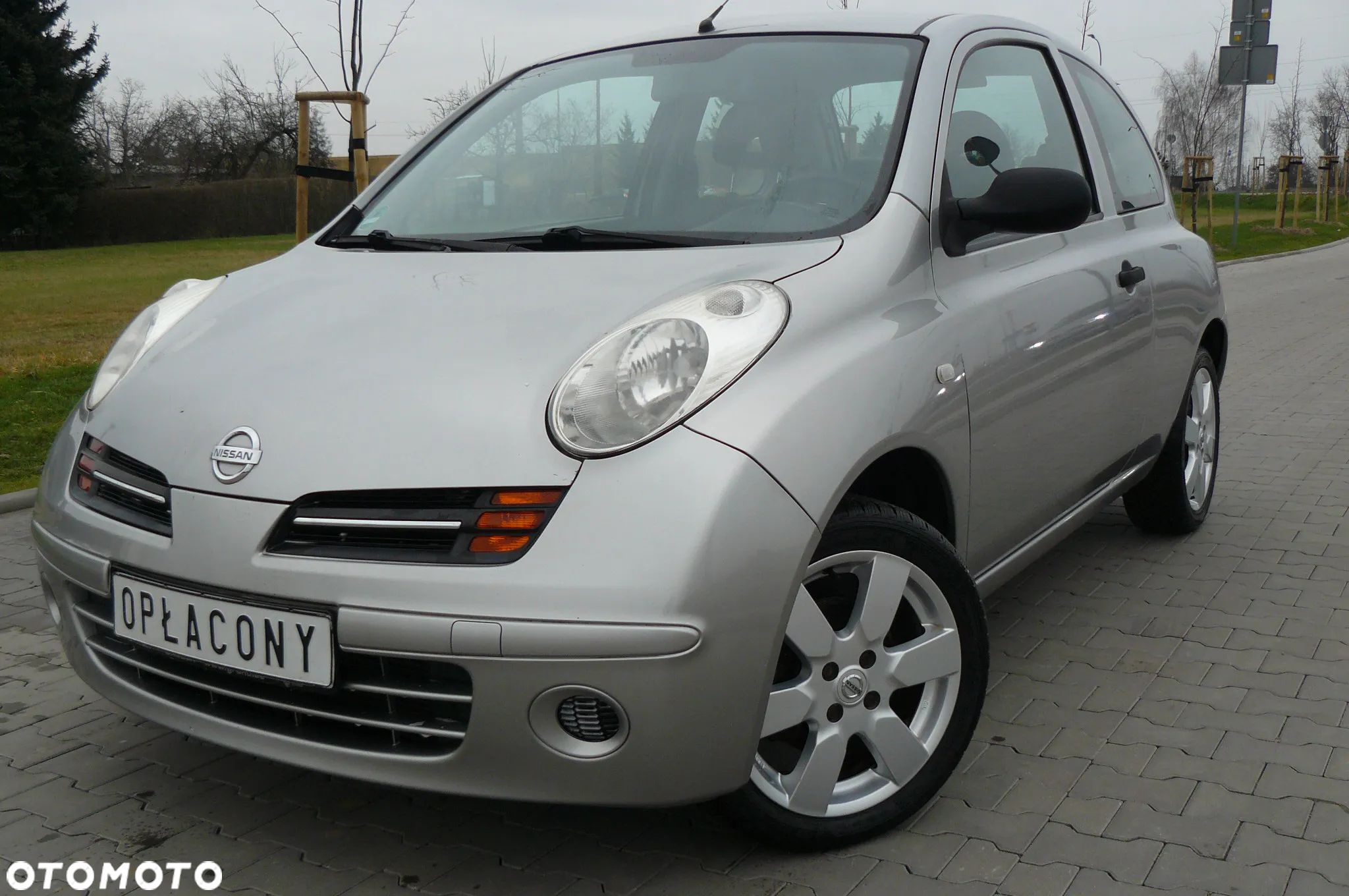 Nissan Micra - 1