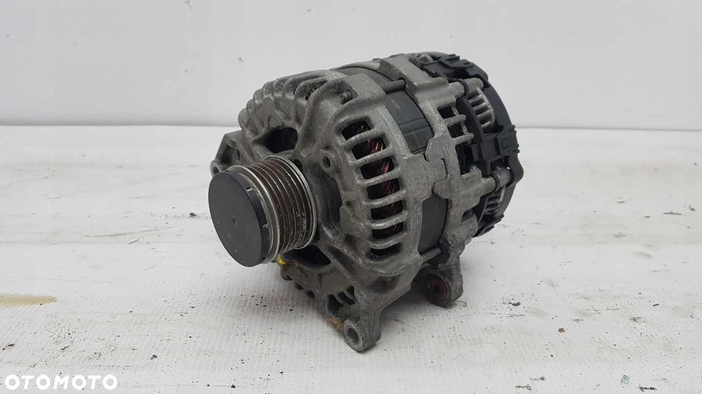 MERCEDES A KLASA CLA B W177 W247 ALTERNATOR - 1