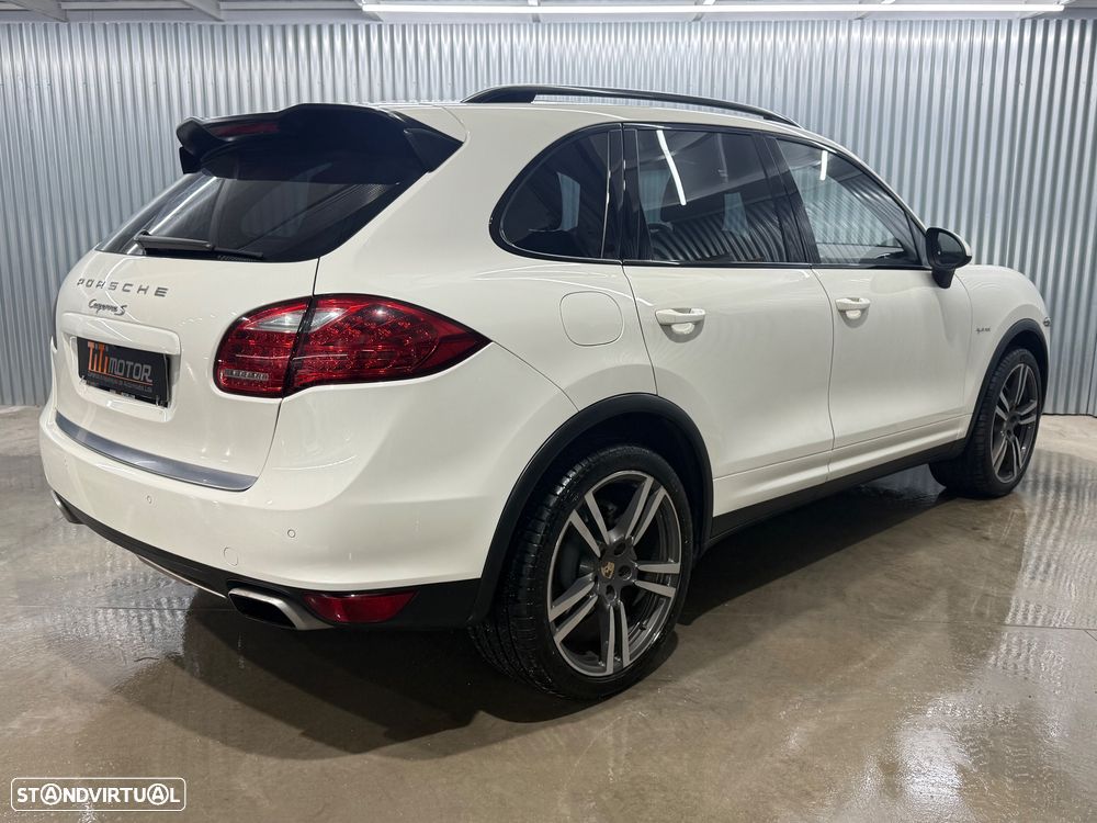 Porsche Cayenne S - 6