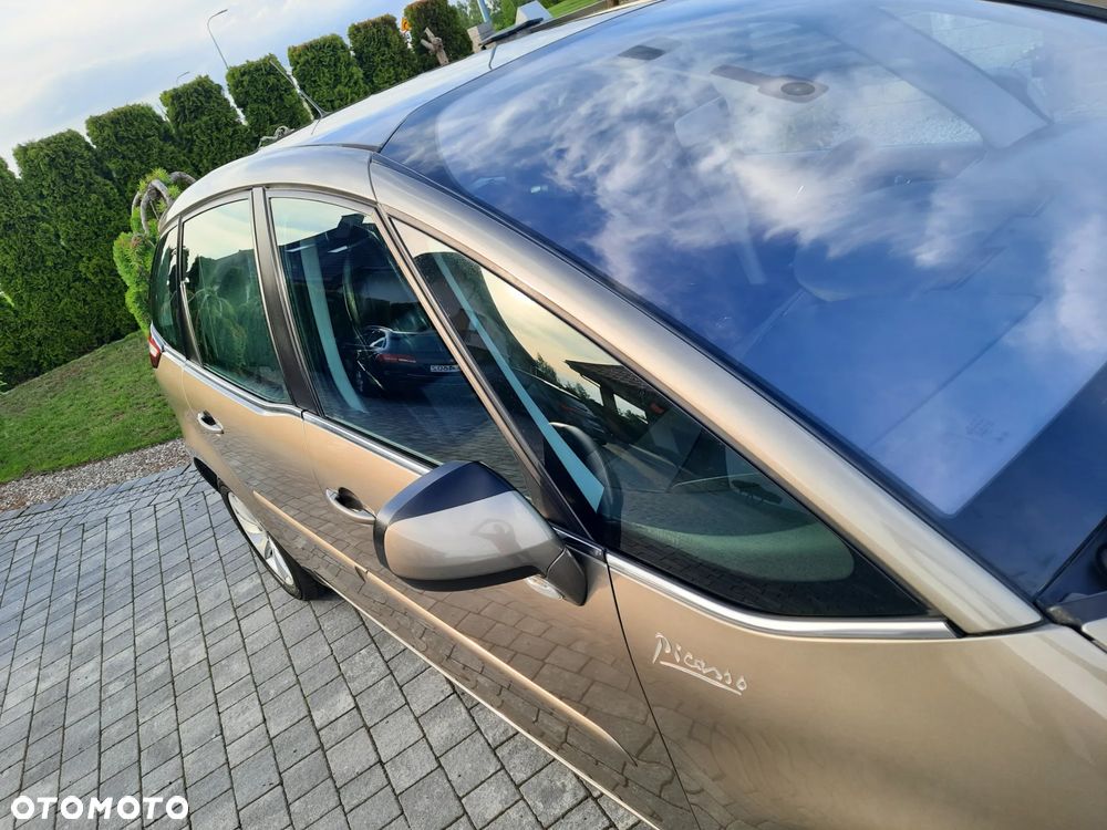 Citroën C4 Picasso 1.6 HDi Impress - 24