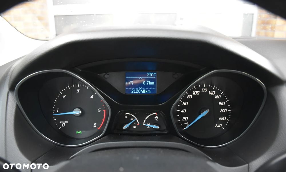 Ford Focus 1.6 TDCi DPF Titanium - 23