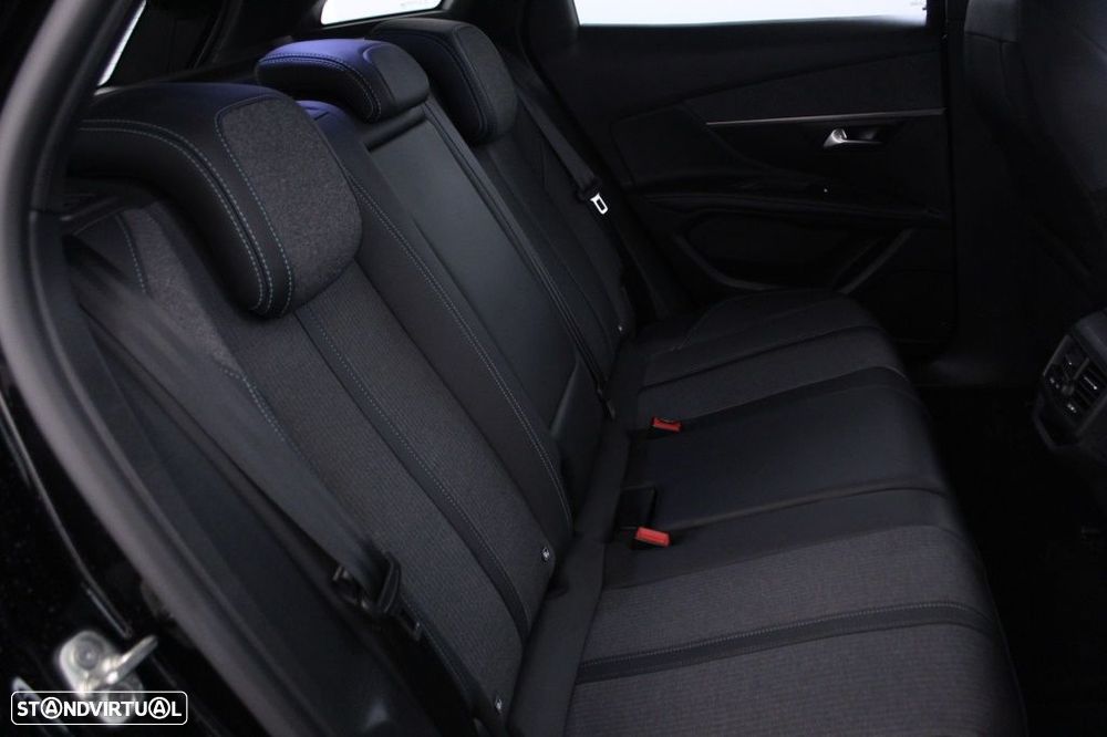 Peugeot 3008 1.5 BlueHDi Allure Pack EAT8 - 15