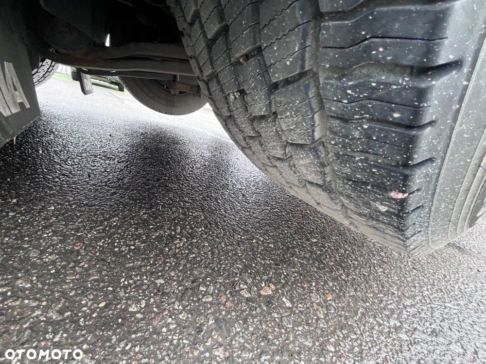 Scania Scania 6x2/4 oś skrętna i podnoszona 24, 23 euro palety 9,4 długości ASO DO KOŃCA DŁUGI IZOTERMA - 11