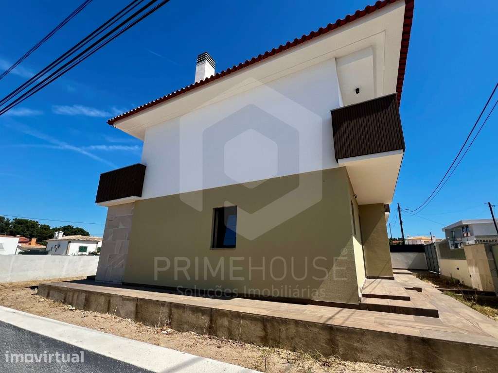 Moradia T4 nova em Azeitão - Fase final de construção - Grande imagem: 3/18
