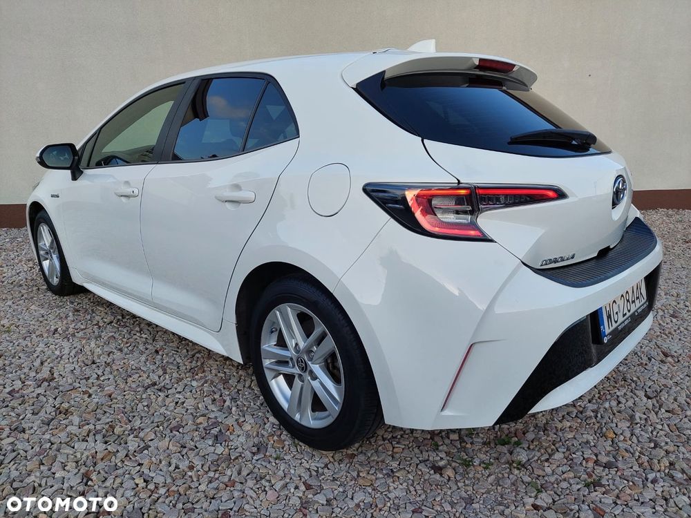Toyota Corolla ver-1-8-hybrid-comfort - 13