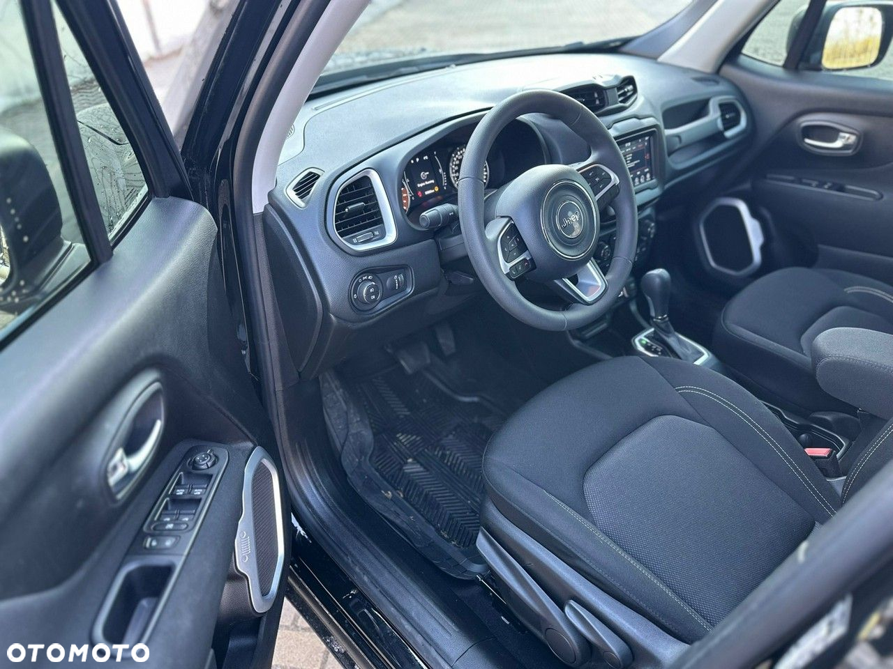 Jeep Renegade - 5
