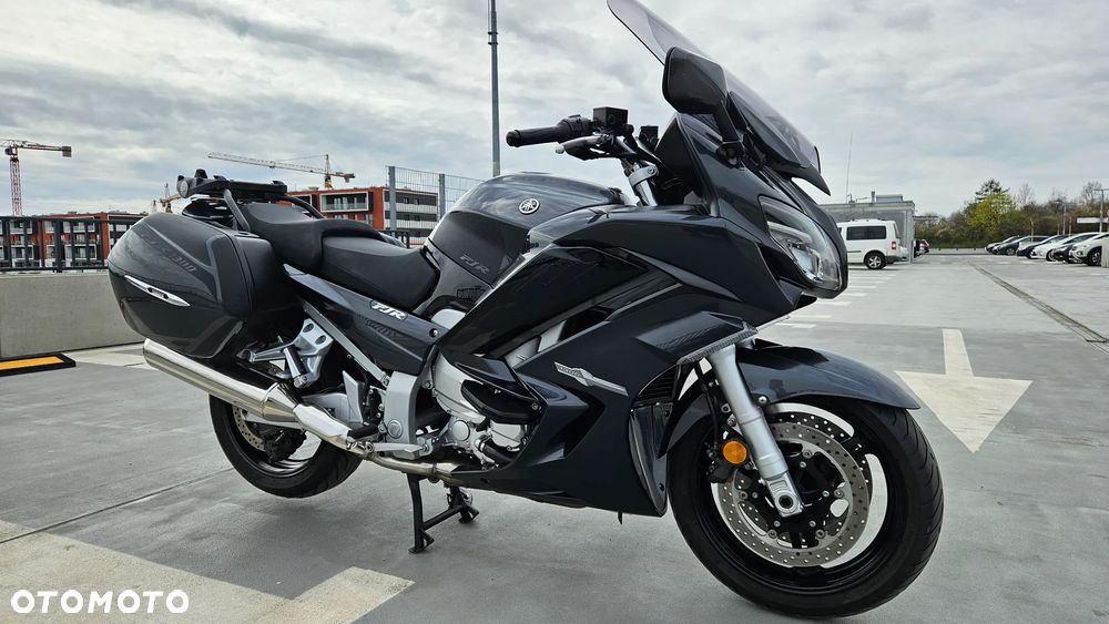 Yamaha FJR - 5