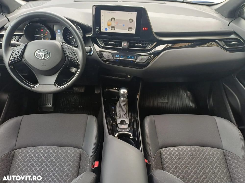 Toyota C-HR 1.8 HSD 122 CP 4x2 CVT Cult - 11