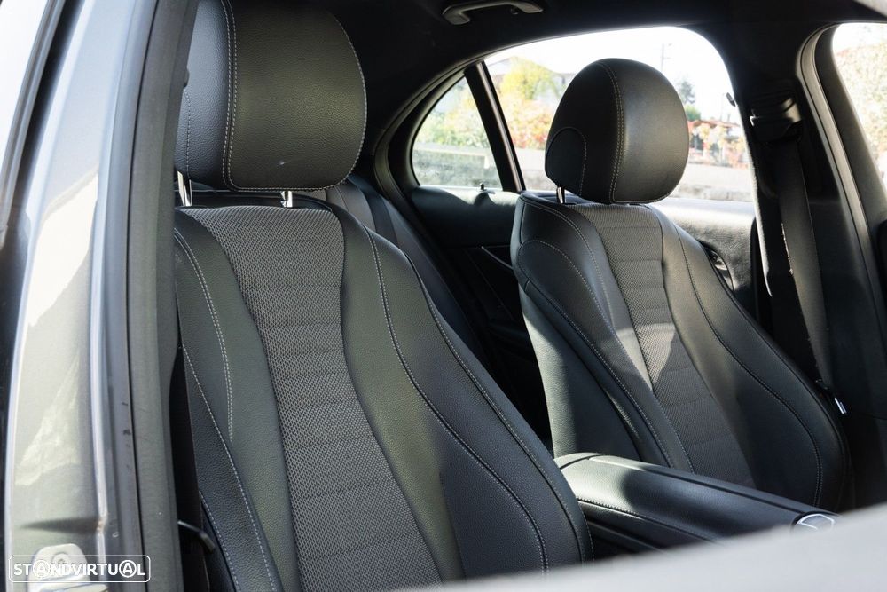 Mercedes-Benz E 220 d Avantgarde - 37