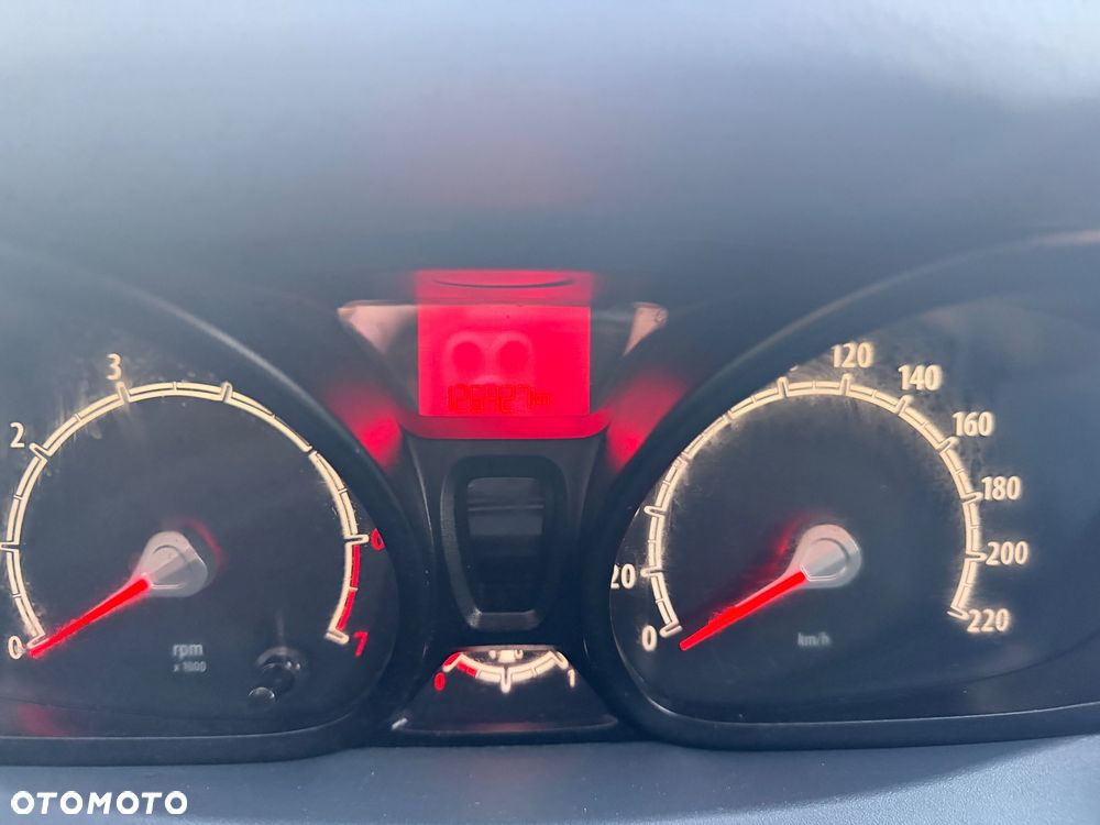 Ford Fiesta 1.25 Platinium X EU5 - 12