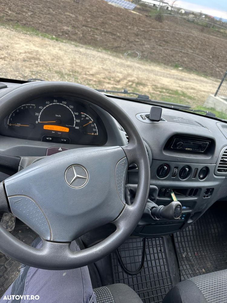 Mercedes-Benz Sprinter 616 - 8