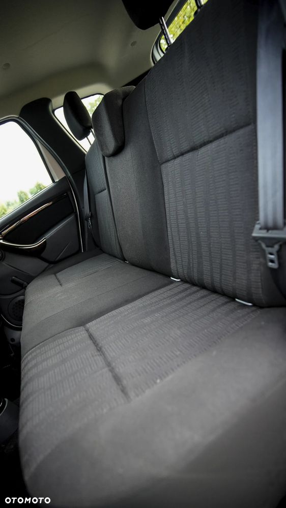 Dacia Duster dCi 110 FAP 4x4 Laureate - 24