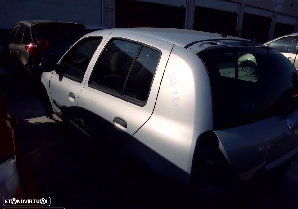 Peças Renault Clio II fase III - 14