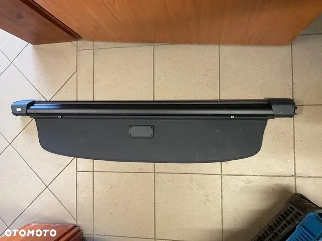 ROLETA ROLETY BAGAŻNIKA VOLKSWAGEN PASSAT B6 KOMBI 3C9867871