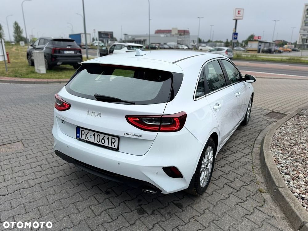 Kia Ceed 1.5 T-GDI M - 6