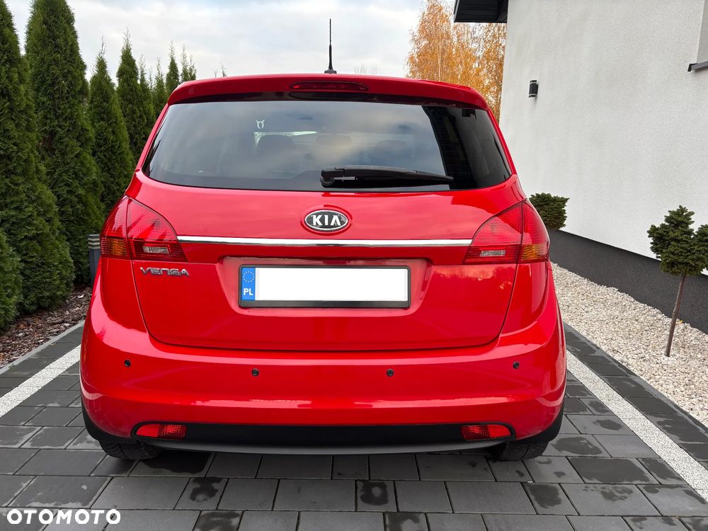 Kia Venga 1.4 L - 14