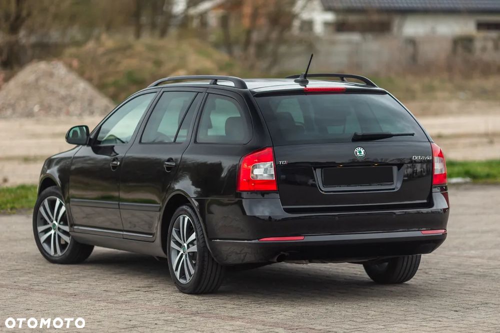 Skoda Octavia 2.0 TDI DPF DSG Best of - 18