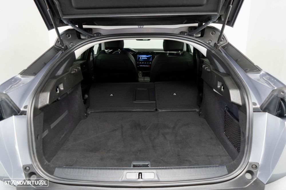 Peugeot 408 1.6 Hybrid Allure Pack e-EAT8 - 14