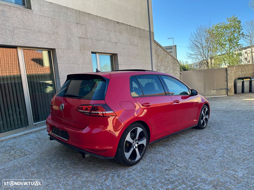 VW Golf 2.0 TSi GTi - 5