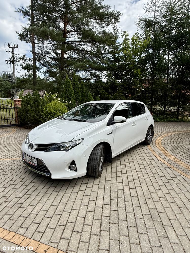 Toyota Auris - 1