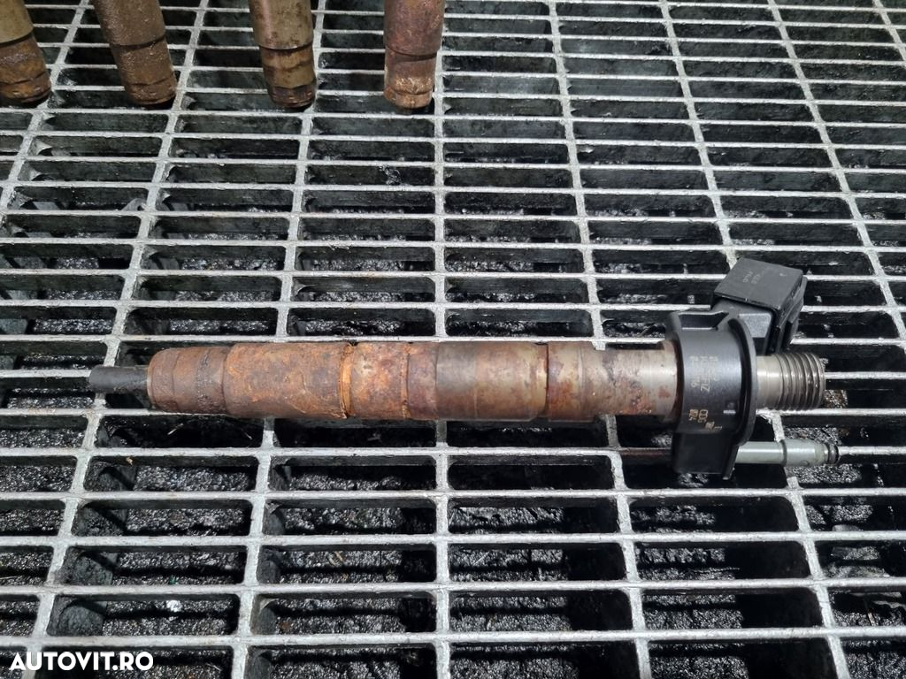 Injector BMW X5 E70 Facelift 3.0 D 2010 - 2013 245CP 	N57D30A Euro4 (1280) 0445116024 - 3