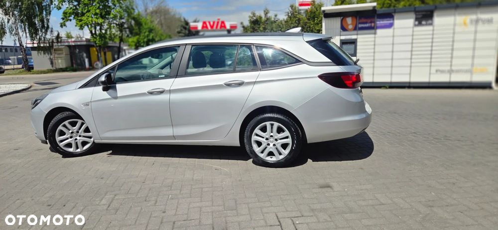 Opel Astra 1.4 Turbo Innovation - 10
